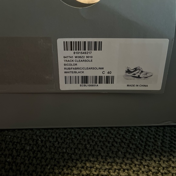 Balenciaga trainers black and white. Mint condition, like new. Wore twice. - Picture 4 of 5